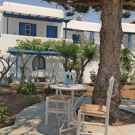 Maroussa 4*