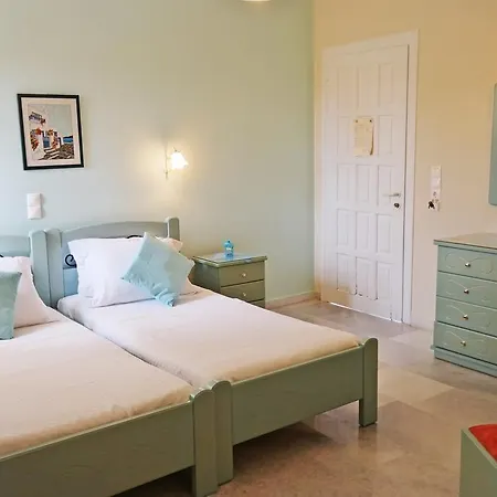 Maroussa Aparthotel Agia Anna (Naxos)