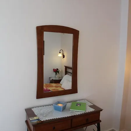 Maroussa Aparthotel 4*