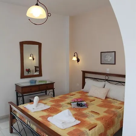 Aparthotel Maroussa Agia Anna (Naxos)