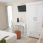 Maroussa 4*