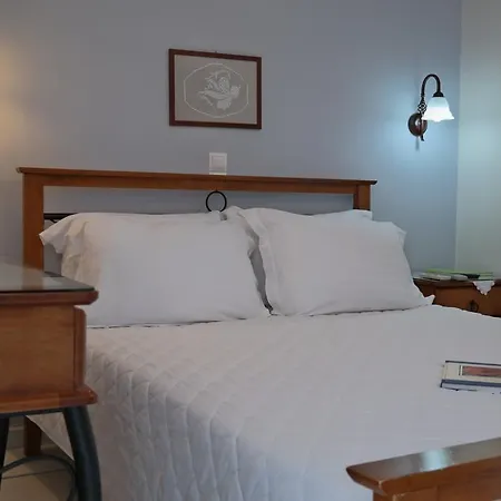 Appart hôtel Maroussa 2*