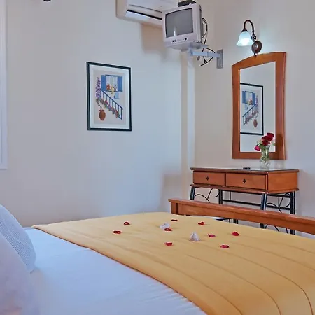 Appart hôtel Maroussa 2*