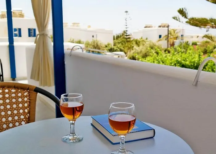 Aparthotel Maroussa 4*