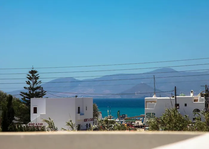 Maroussa Aparthotel 4*