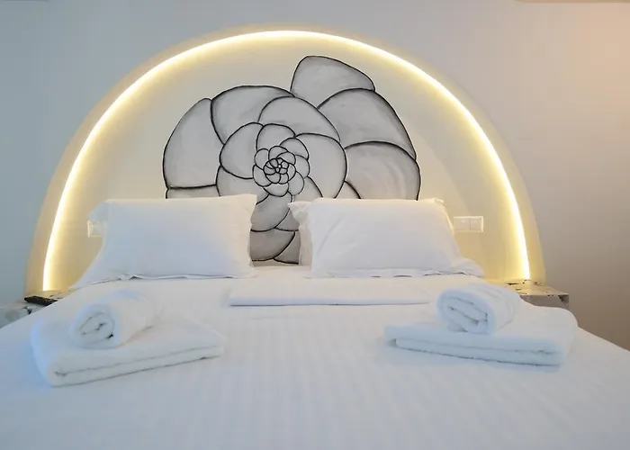 Aparthotel Maroussa 4*