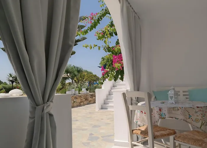 Maroussa Aparthotel Agia Anna (Naxos)