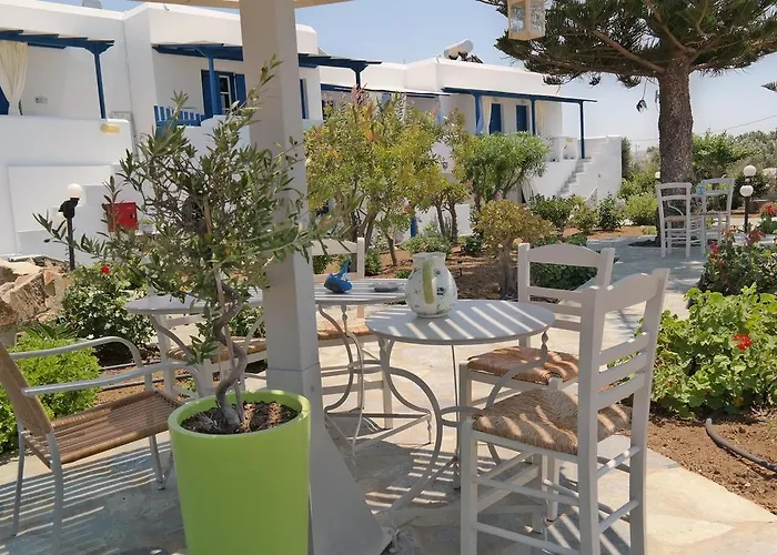 Aparthotel Maroussa 4*